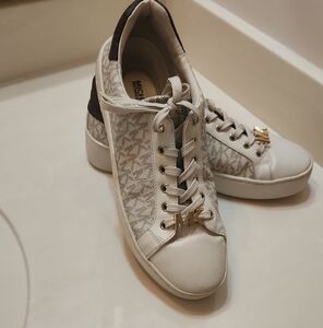 Michael Kors White and Gold Quilted Sneakers